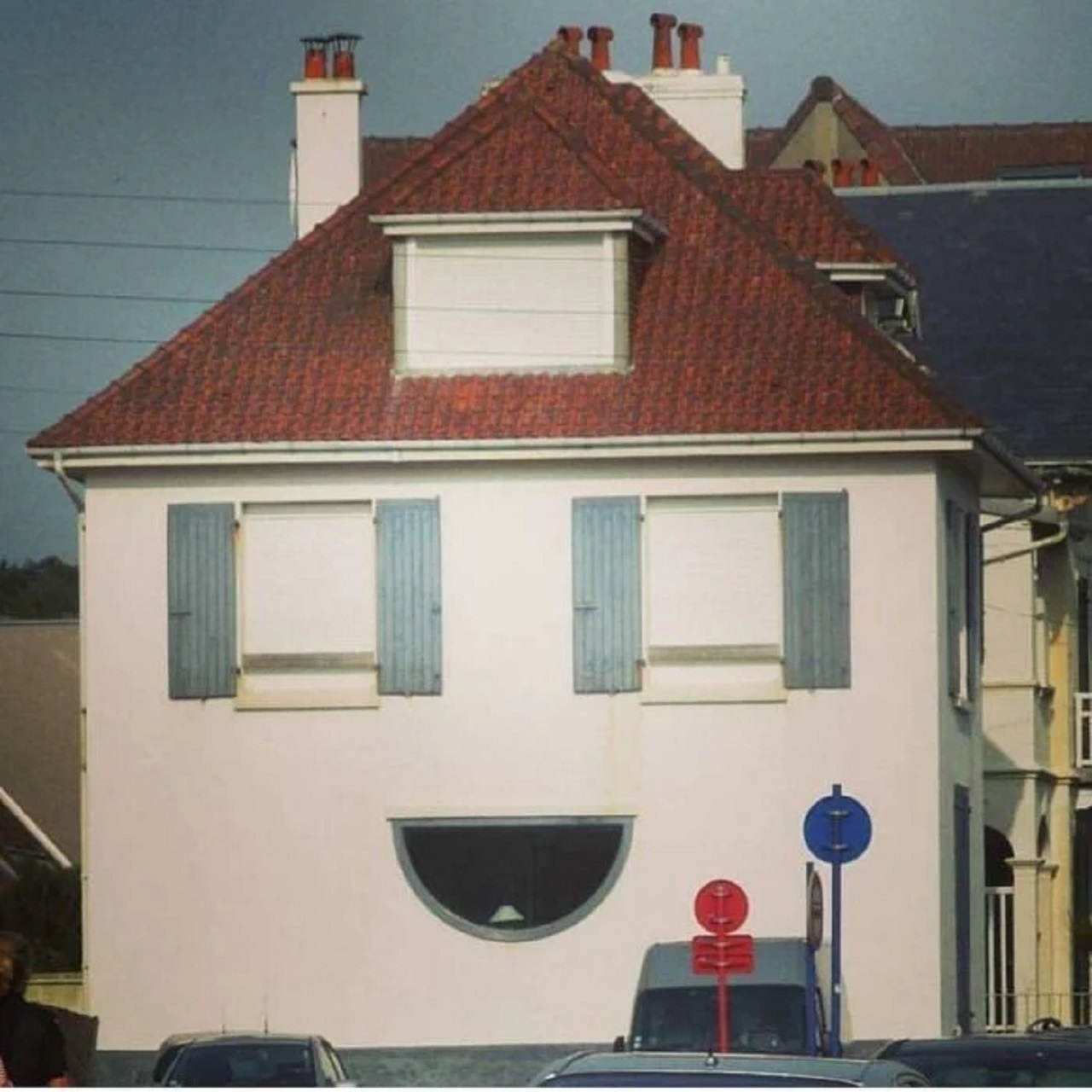 casa con sorriso