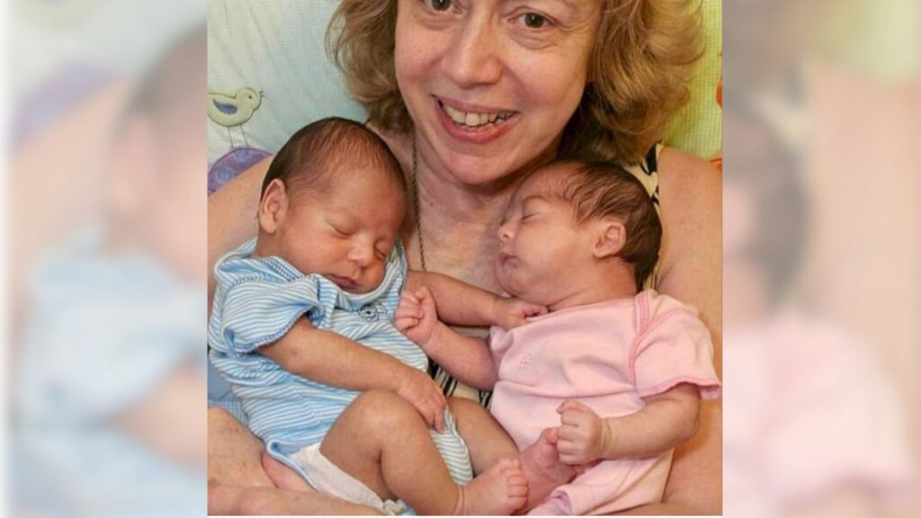 Luaren diventa la mamma più anziana degli Stati Uniti a dare alla luce due gemelli